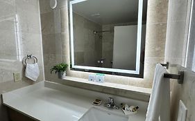 Best Western Plus Atlantic Beach Resort